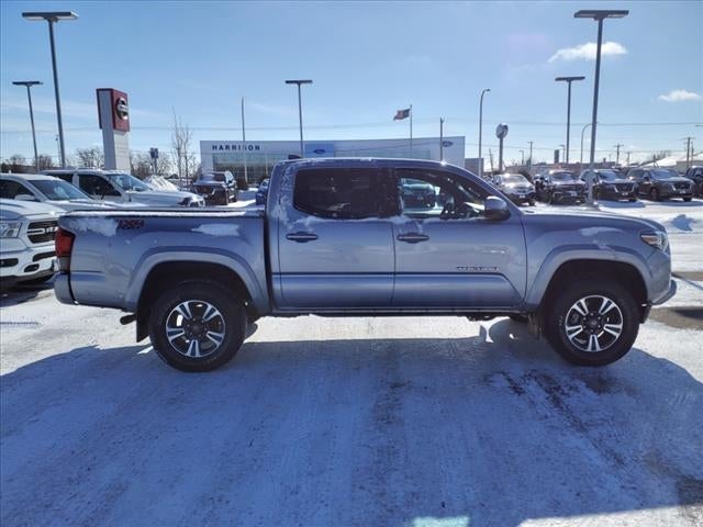Used 2019 Toyota Tacoma TRD Sport with VIN 3TMCZ5AN2KM236644 for sale in Mankato, Minnesota