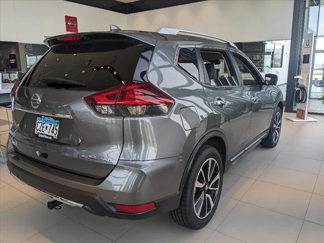 Used 2019 Nissan Rogue SL with VIN 5N1AT2MV0KC811422 for sale in Mankato, Minnesota