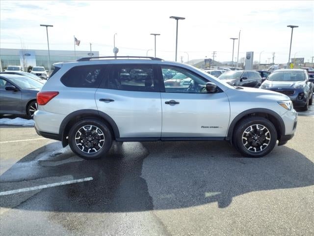 Used 2020 Nissan Pathfinder SL with VIN 5N1DR2CM7LC606427 for sale in Mankato, Minnesota