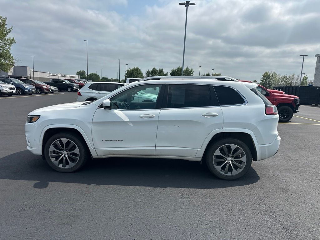 2019 Jeep Cherokee Overland