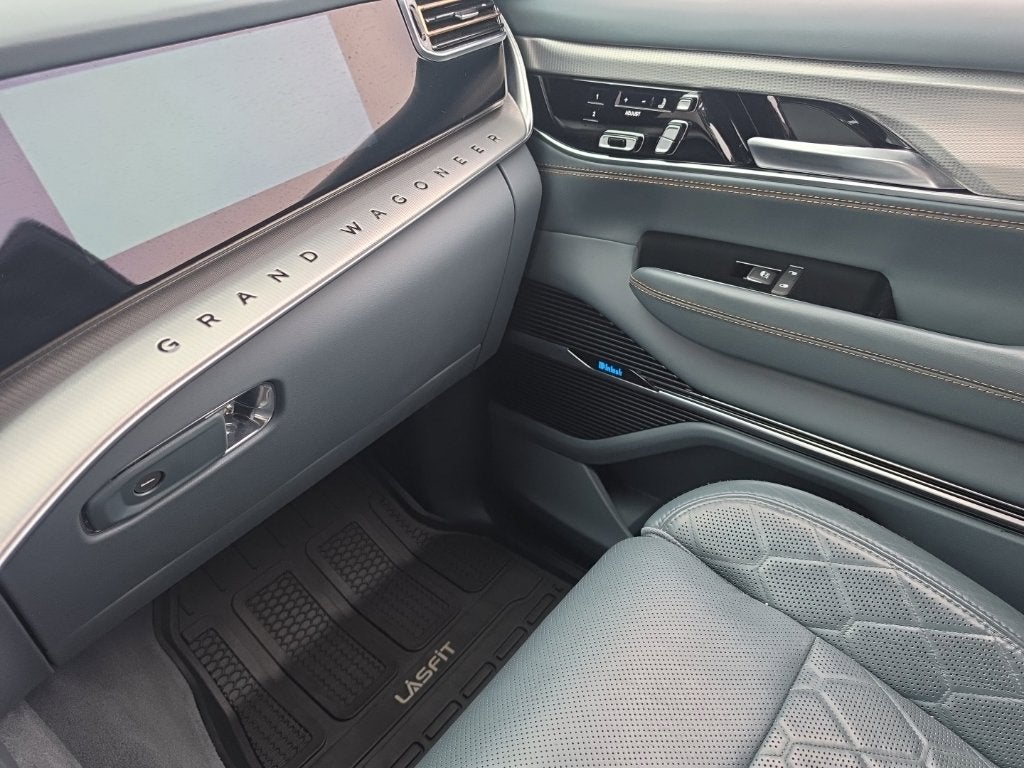 2023 Jeep Grand Wagoneer Series III