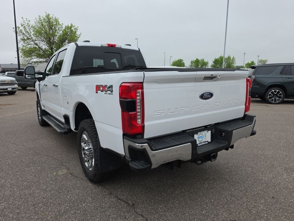 2023 Ford F-350SD Lariat