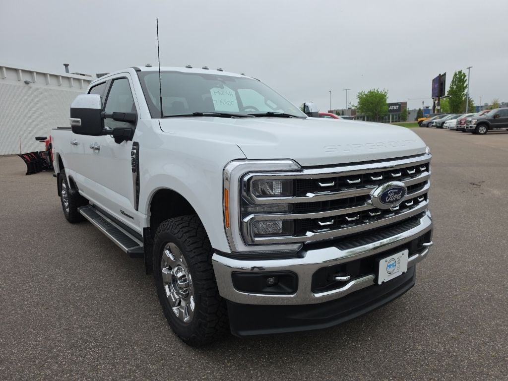2023 Ford F-350SD Lariat