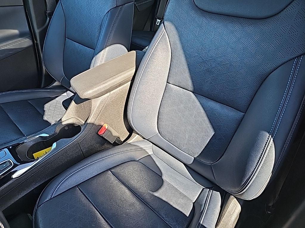 2023 Chevrolet Bolt EUV LT