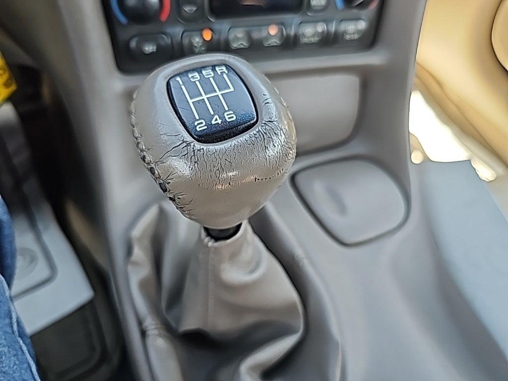 2003 Chevrolet Corvette Base