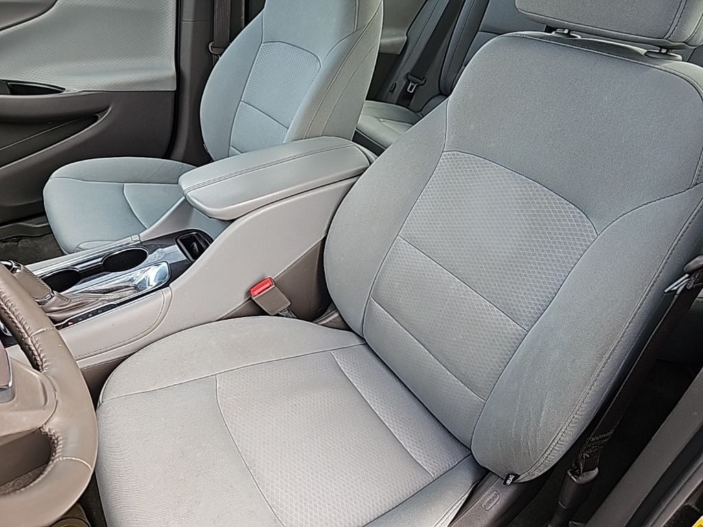 2017 Chevrolet Malibu LT 1LT