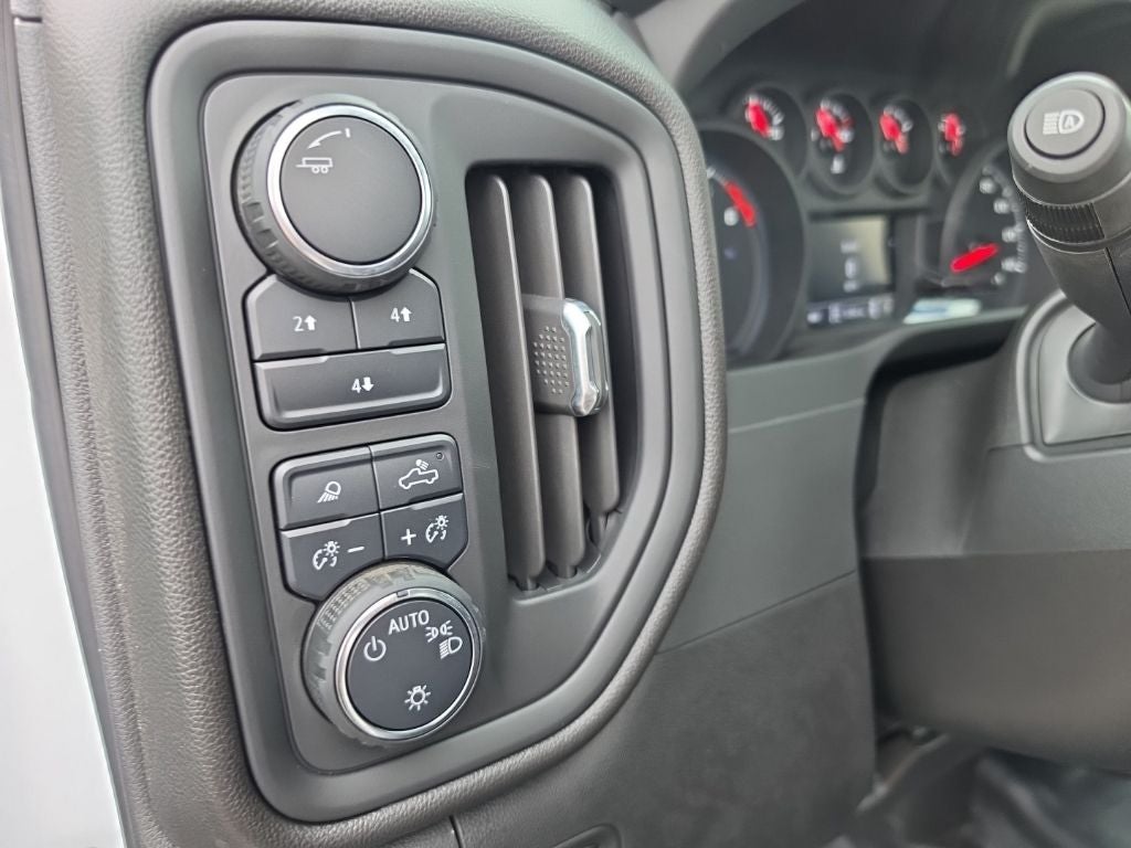 2025 Chevrolet Silverado 3500HD Work Truck