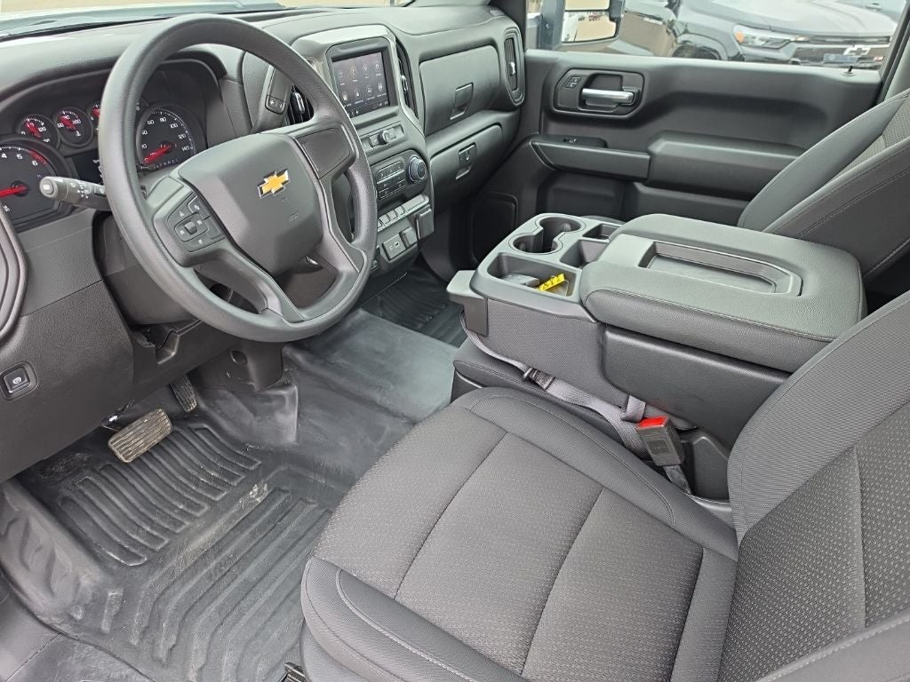 2025 Chevrolet Silverado 3500HD Work Truck