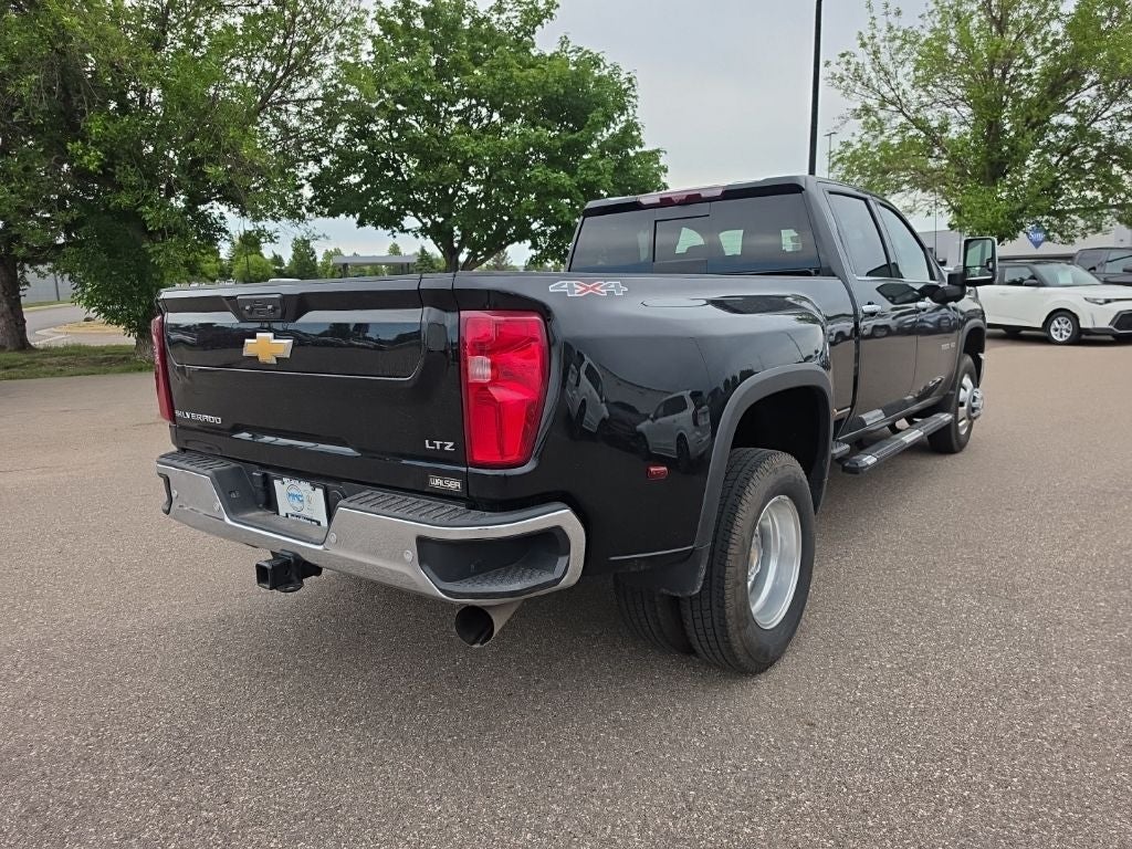 2024 Chevrolet Silverado 3500HD LTZ