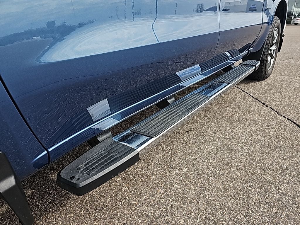 2024 Chevrolet Silverado 1500 LT LT1