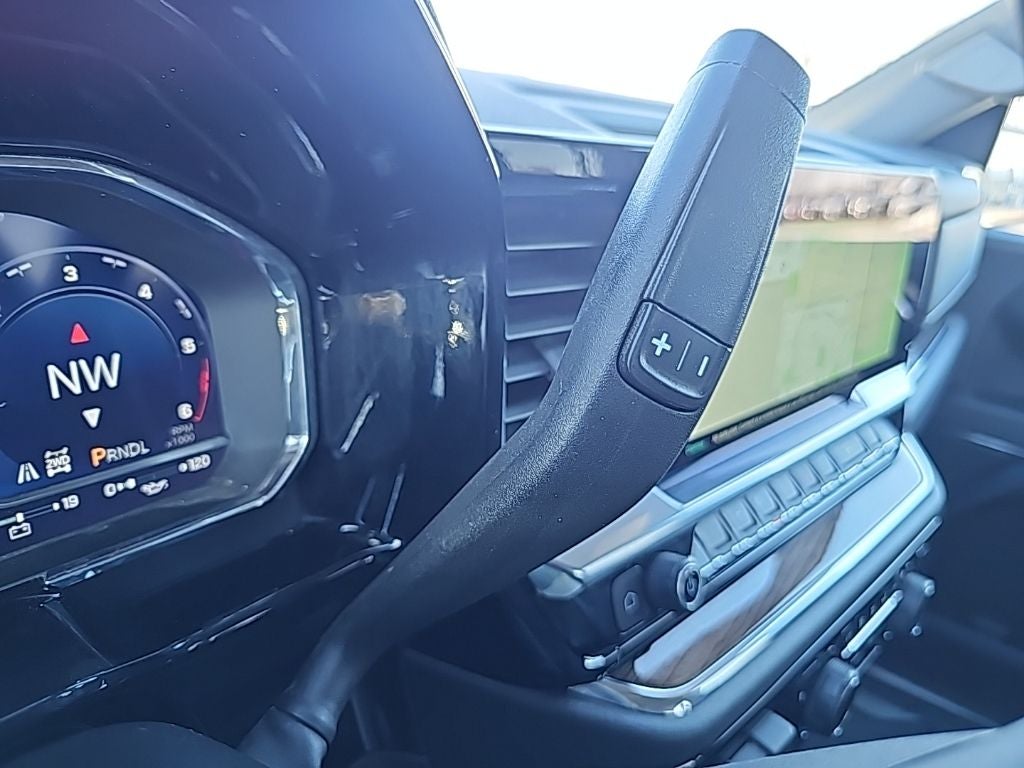 2024 Chevrolet Silverado 1500 LT LT1