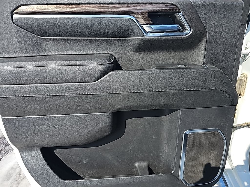 2024 Chevrolet Silverado 1500 LT LT1