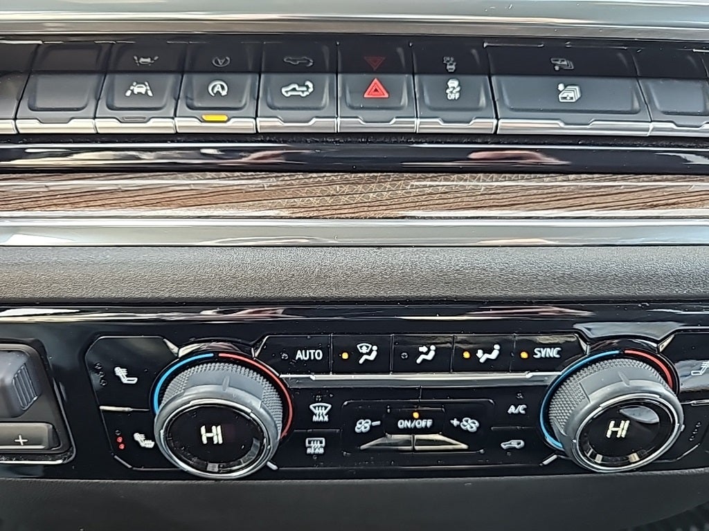 2025 Chevrolet Silverado 1500 LT LT1