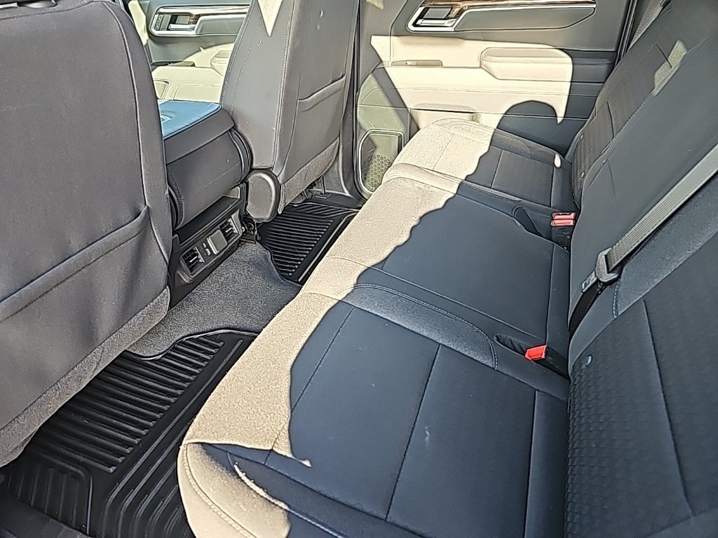 2025 Chevrolet Silverado 1500 LT LT1