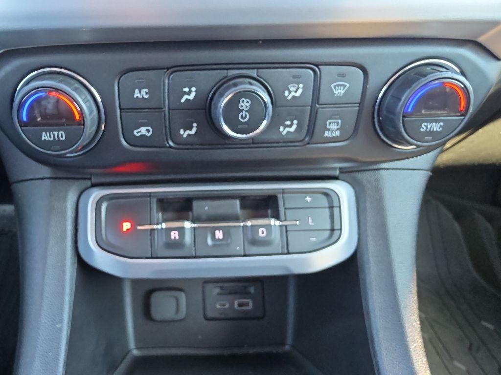 2020 GMC Acadia SLT