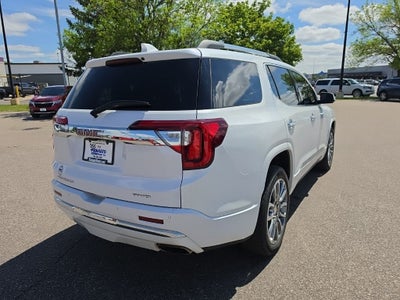2022 GMC Acadia Denali