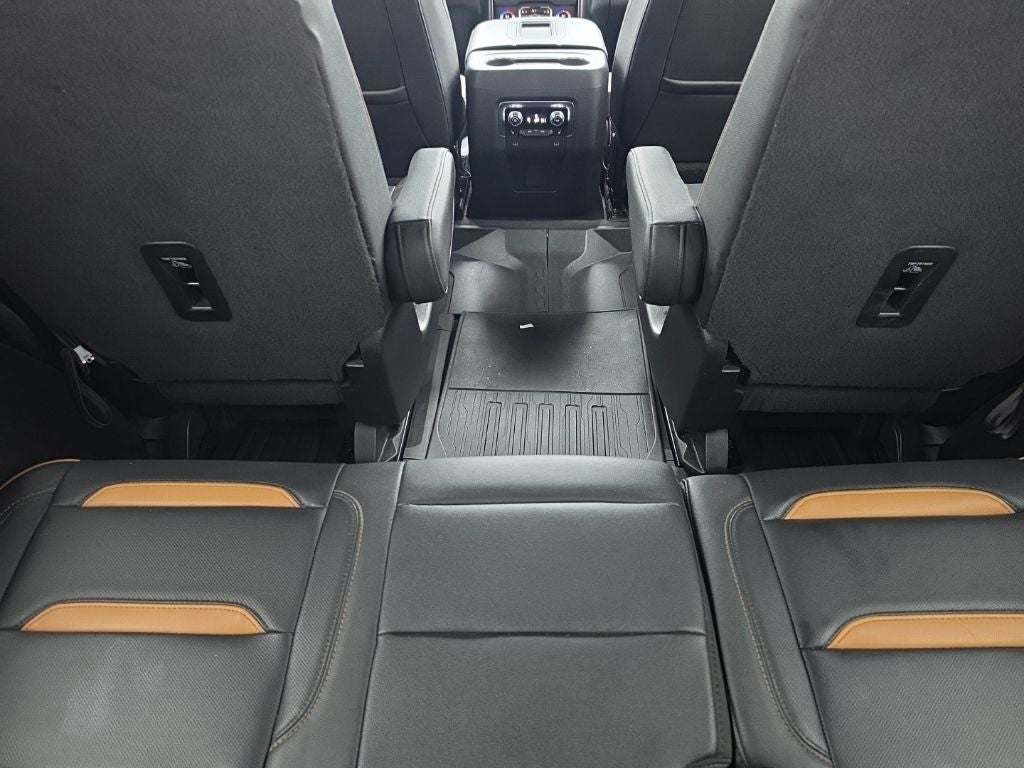 2022 GMC Yukon AT4