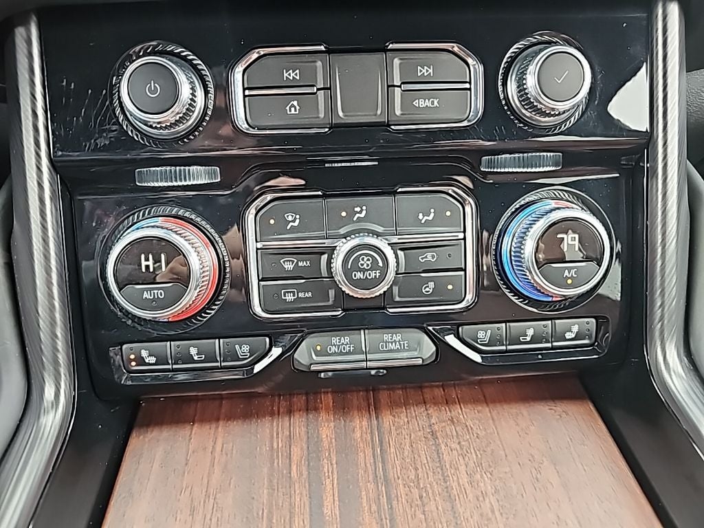 2024 GMC Yukon Denali Ultimate