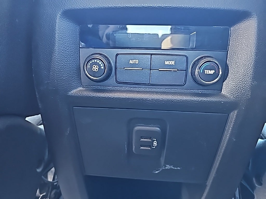 2019 Chevrolet Traverse LT Cloth w/1LT