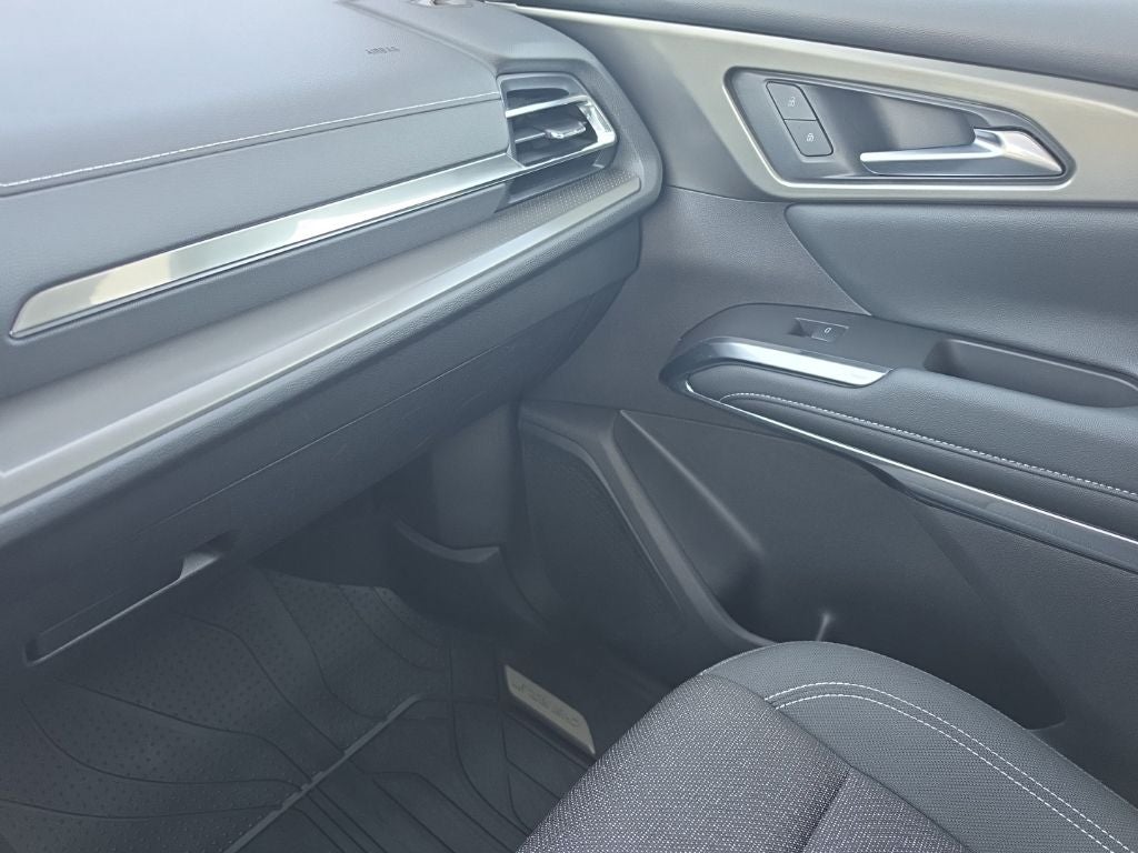 2025 Chevrolet Traverse LT 2LT