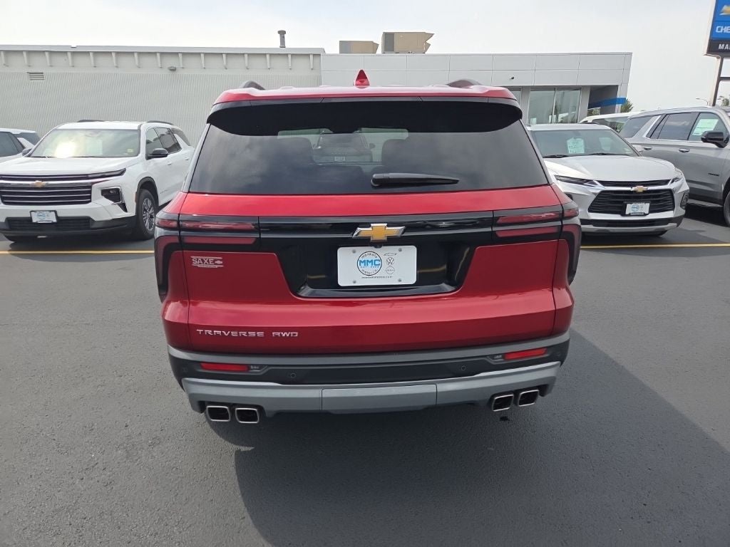 2025 Chevrolet Traverse LT