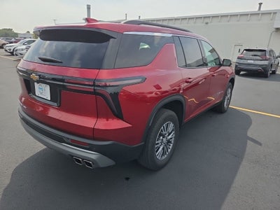 2025 Chevrolet Traverse LT