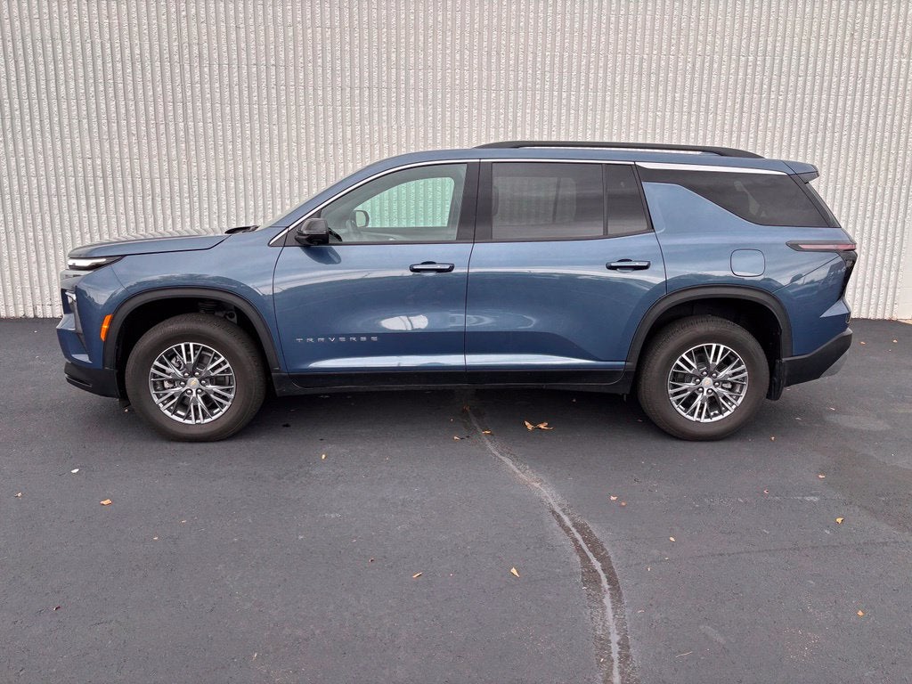 2025 Chevrolet Traverse LT 2LT