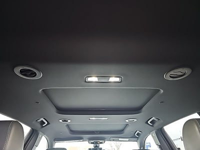 2022 Chevrolet Traverse LT Leather