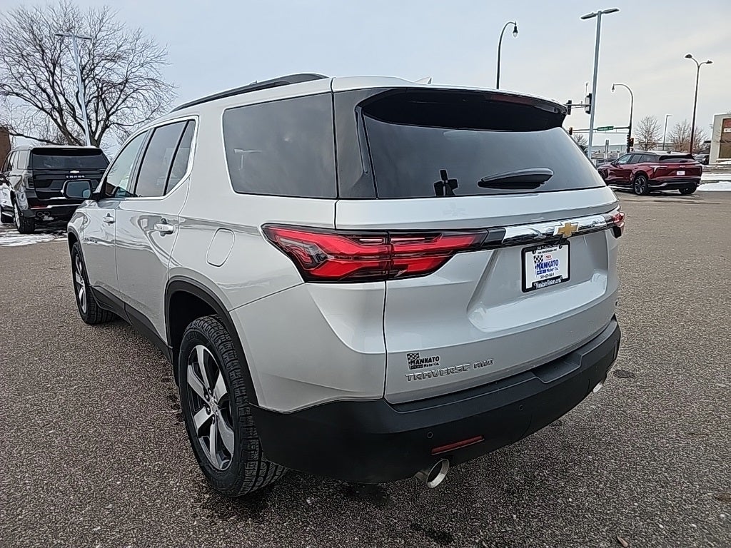 2022 Chevrolet Traverse LT Leather
