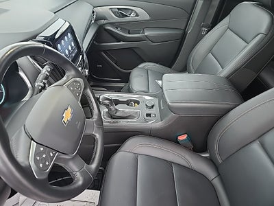 2022 Chevrolet Traverse LT Leather
