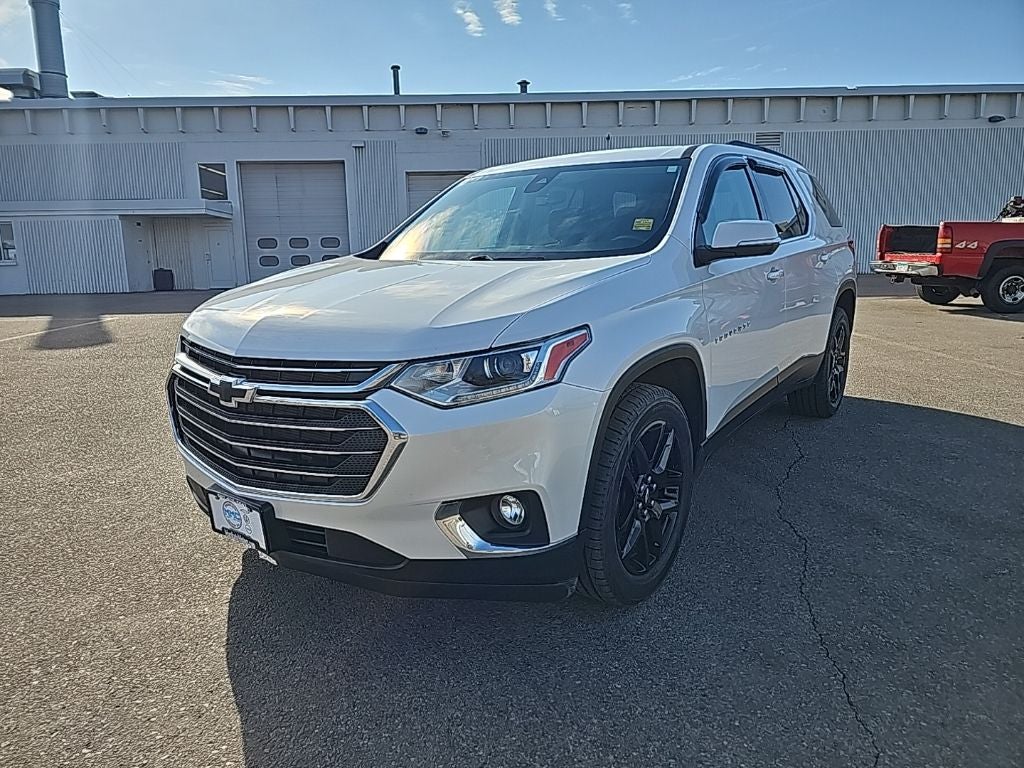 2021 Chevrolet Traverse LT Leather