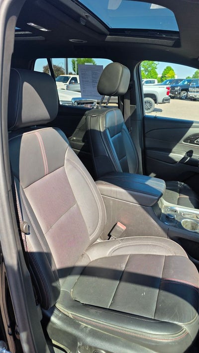 2022 Chevrolet Traverse RS