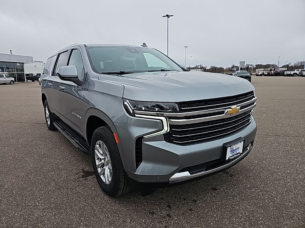 2024 Chevrolet Suburban LT