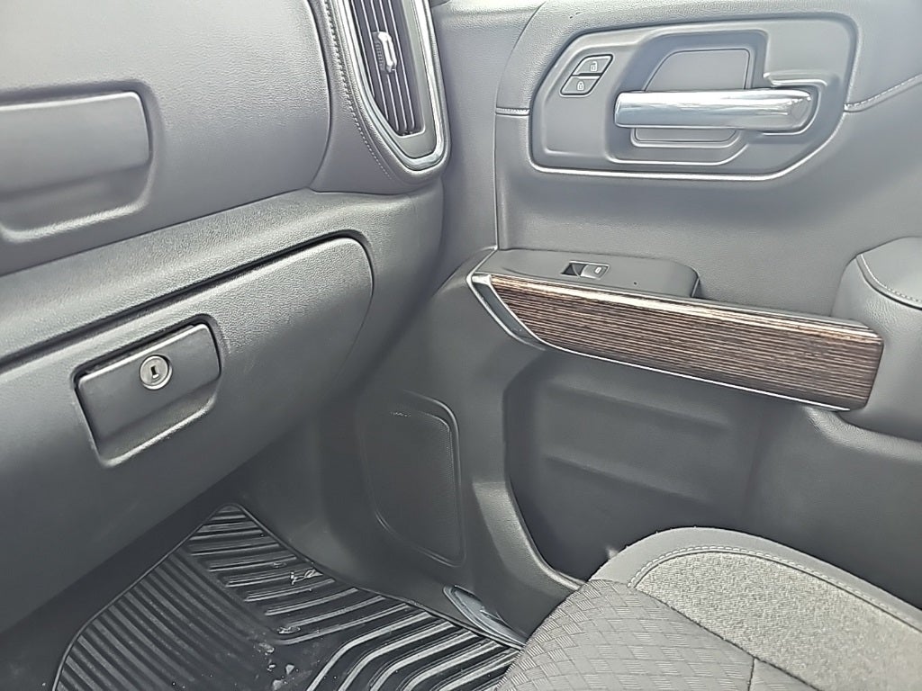 2020 GMC Sierra 1500 SLE