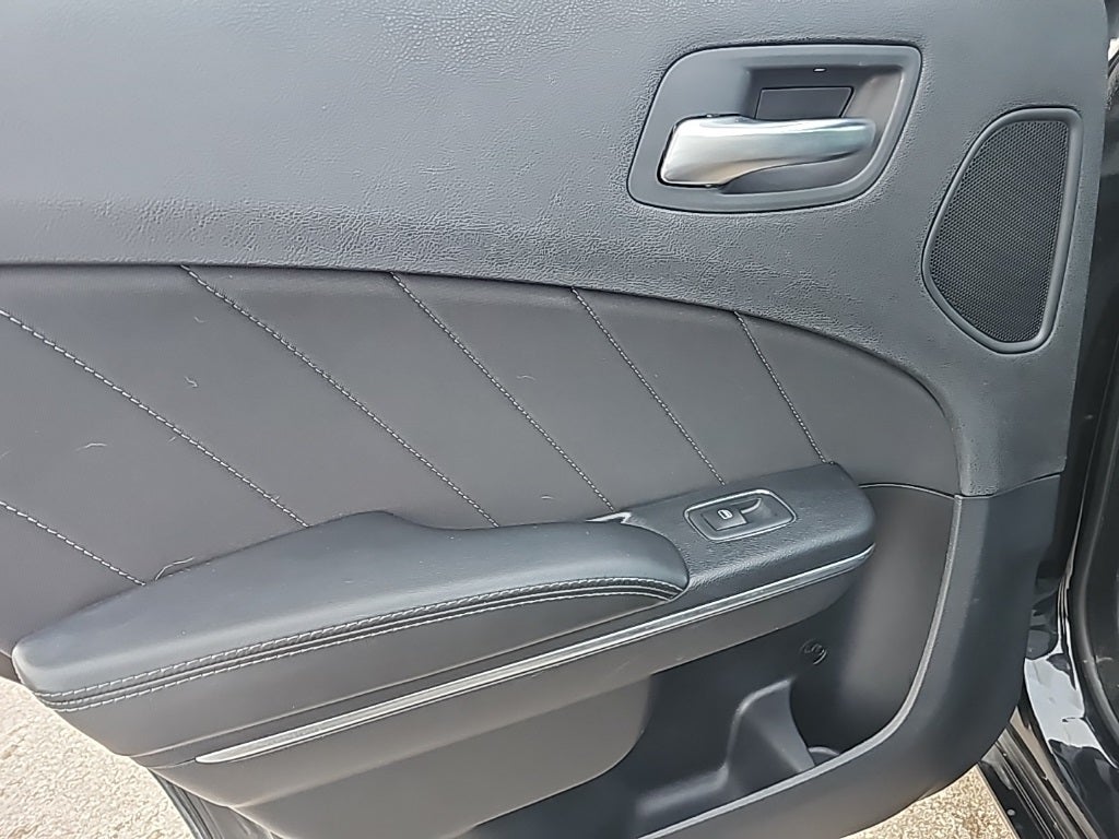 2015 Dodge Charger SXT