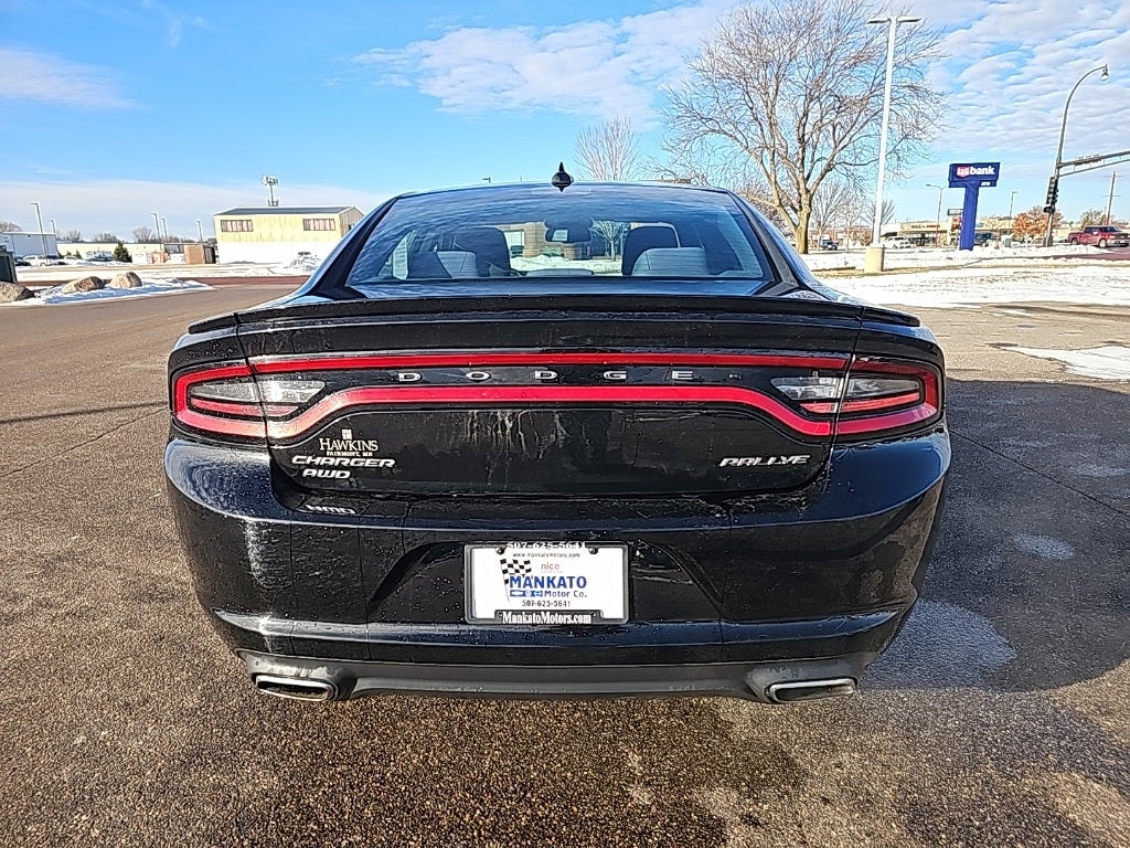 2015 Dodge Charger SXT