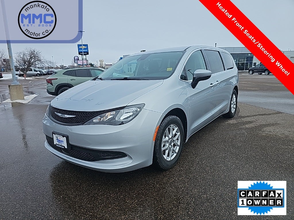2023 Chrysler Voyager LX