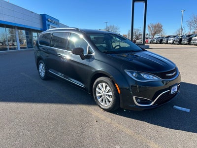 2018 Chrysler Pacifica Touring L Plus