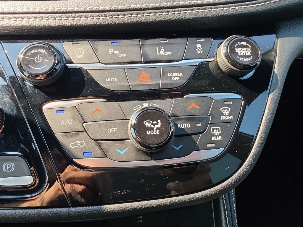 2026 Chrysler Pacifica Limited