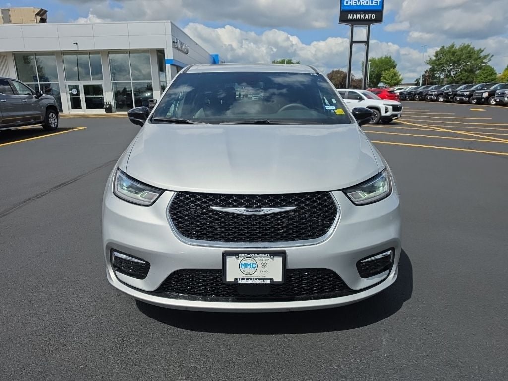 2026 Chrysler Pacifica Limited