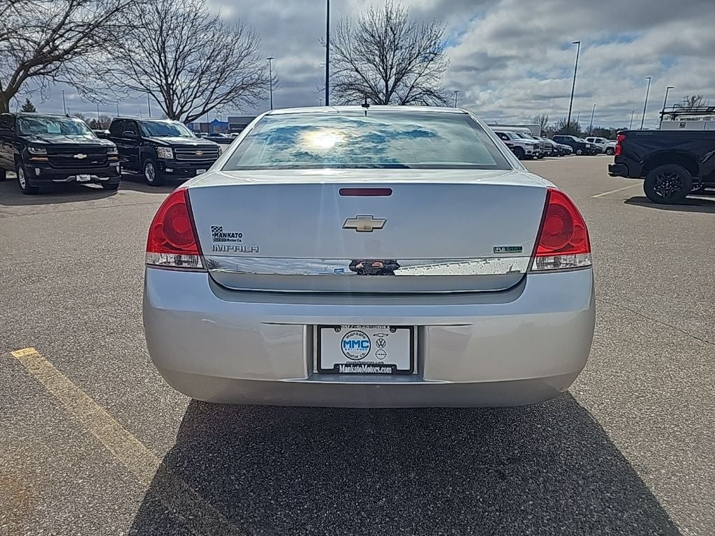 2011 Chevrolet Impala LS