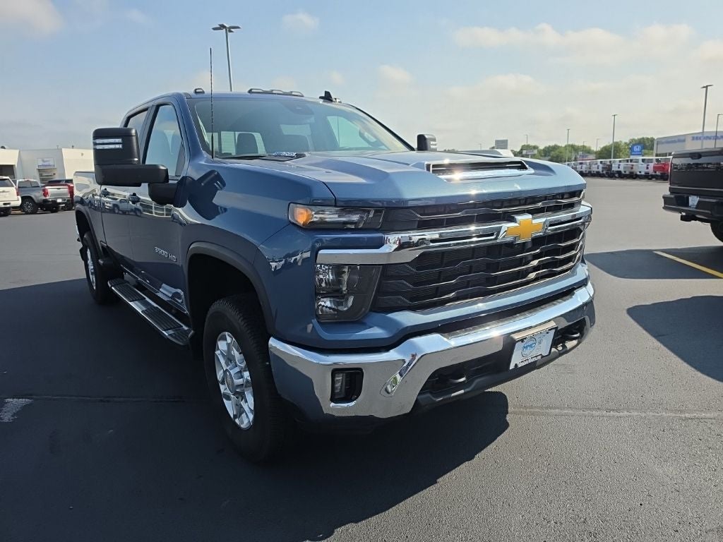 2024 Chevrolet Silverado 3500HD LT