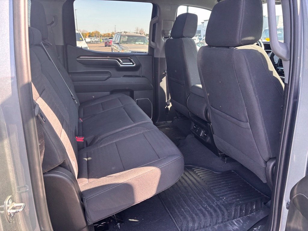 2023 Chevrolet Silverado 1500 LT LT1