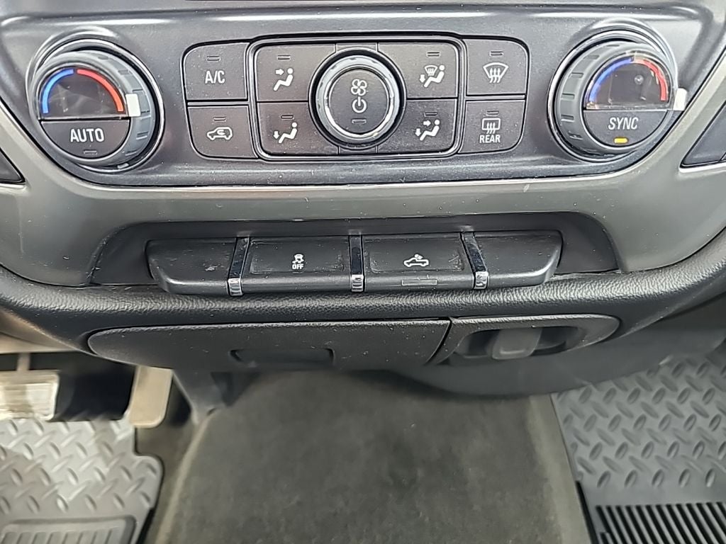 2018 Chevrolet Silverado 1500 LT LT1