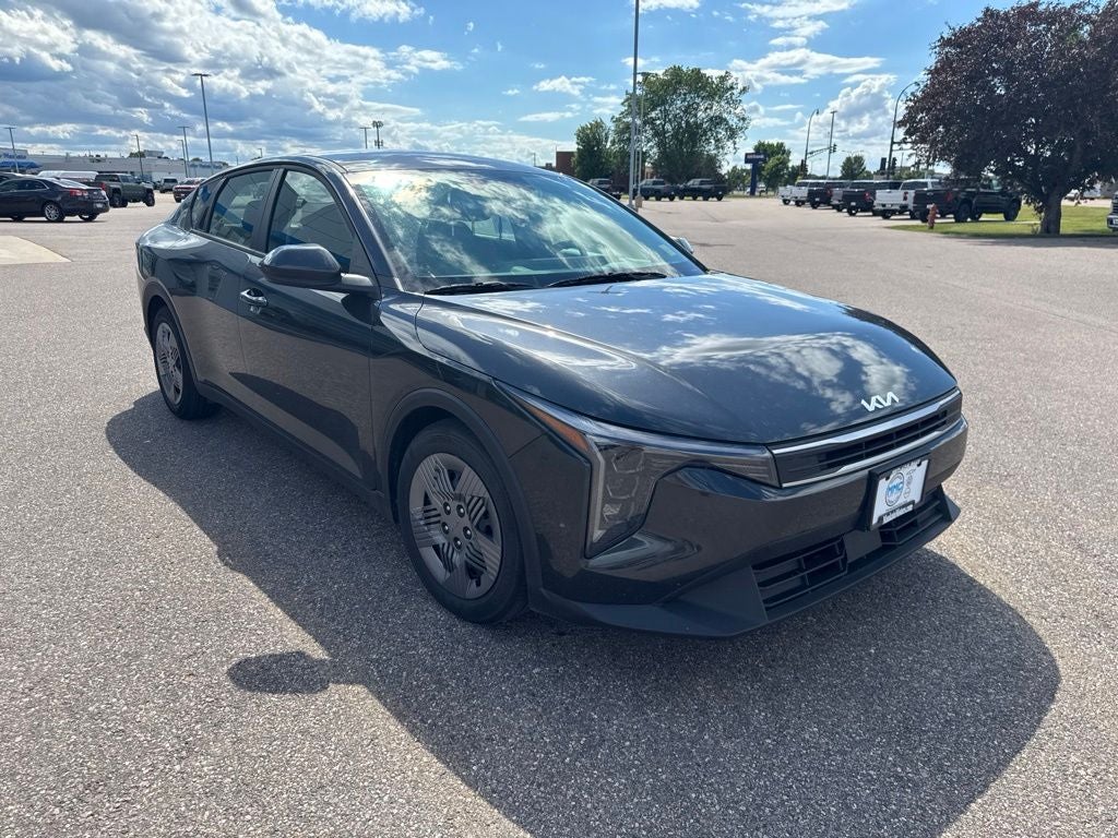 2025 Kia K4 LX