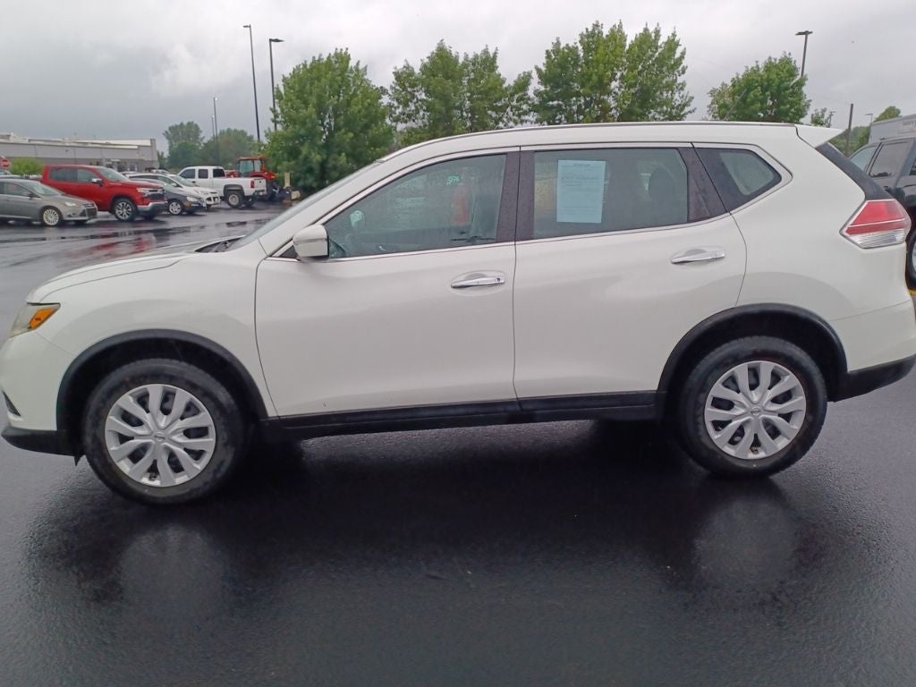 2015 Nissan Rogue S