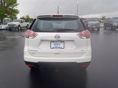 2015 Nissan Rogue S