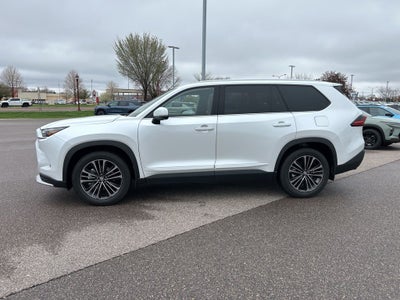 2025 Toyota Grand Highlander Hybrid MAX Platinum