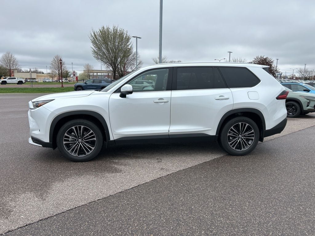 2025 Toyota Grand Highlander Hybrid MAX Platinum