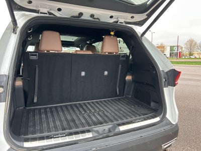 2025 Toyota Grand Highlander Hybrid MAX Platinum